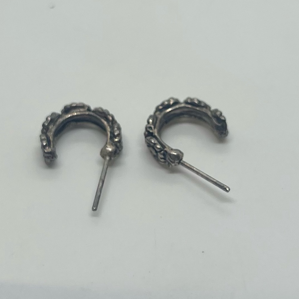 Tiny Daisy Hoops - image 4